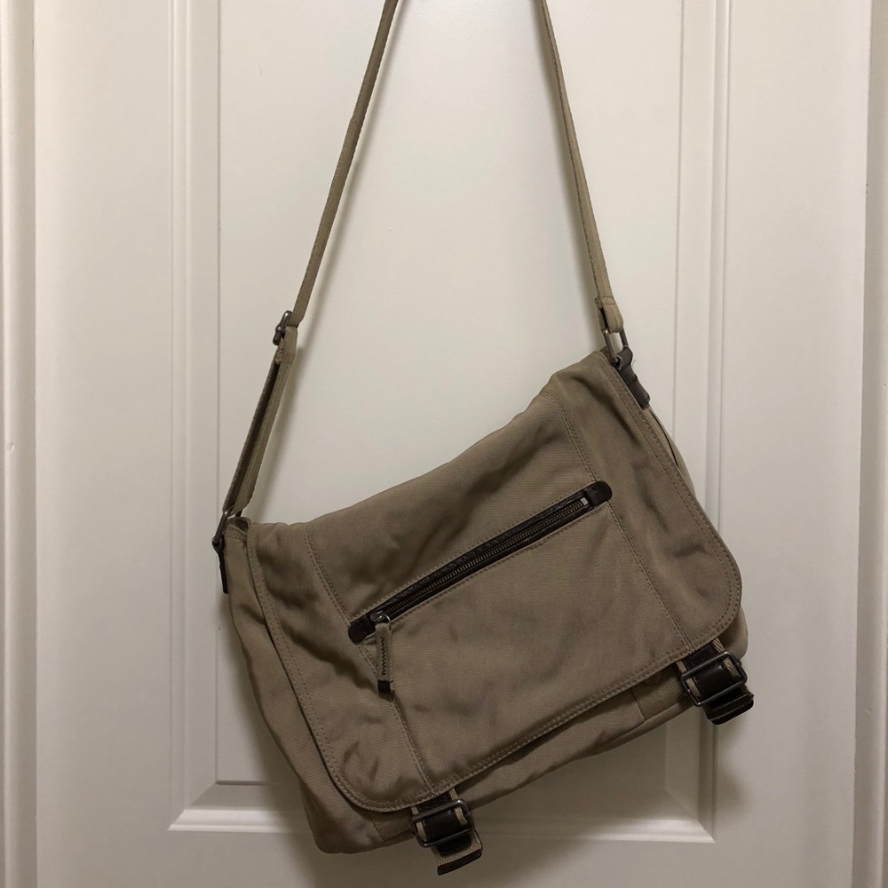 Banana Republic messenger bag